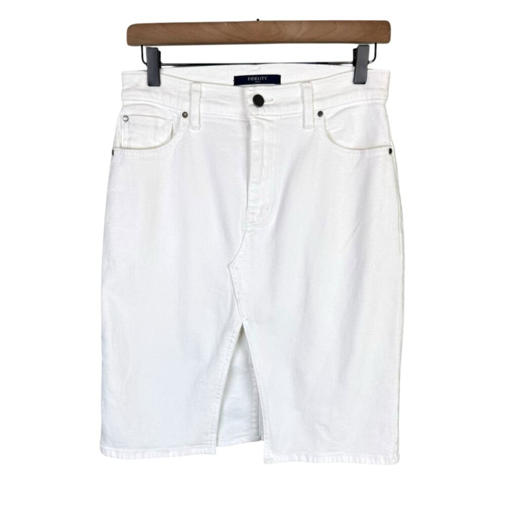 Fidelity NWT Aline Regal White Denim Center Slit Short Knee Length Pencil Skirt